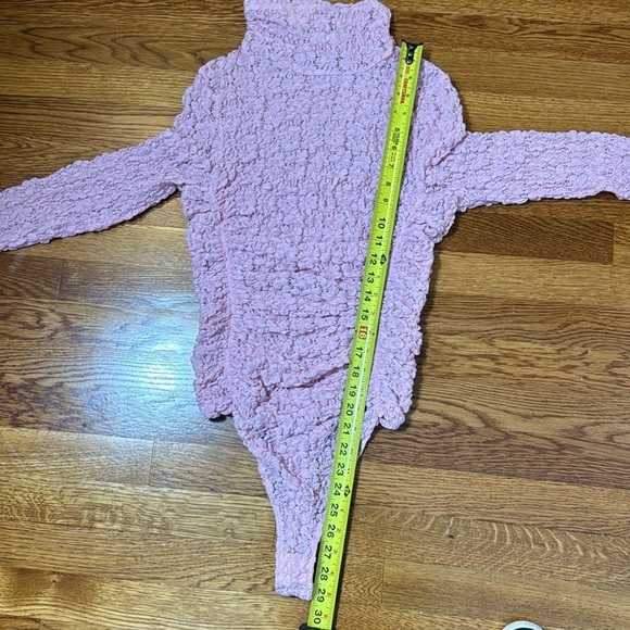 NWT Free People Day and Night Pink Lace Long Sleeve Bodysuit Small - Picture 12 of 12